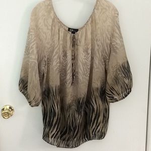 Really nice top. Like brand new